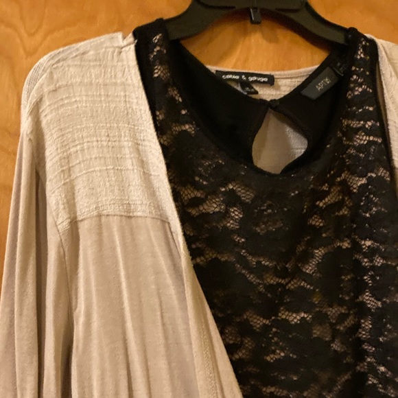 2-pc Cardigan & shell, black lace and tan cardigan - Picture 5 of 10